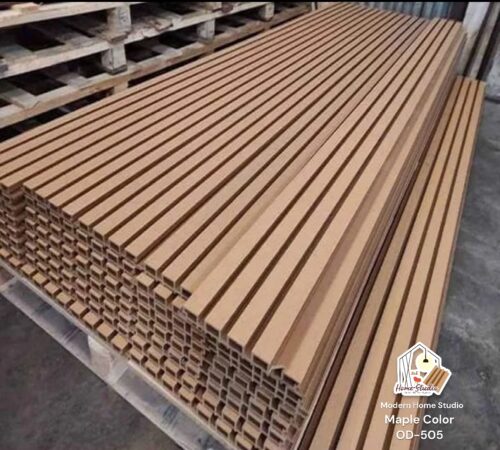outdoor maple color